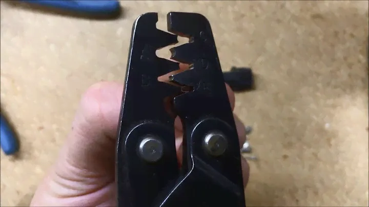 019: MICRO-MOLEX Connectors
