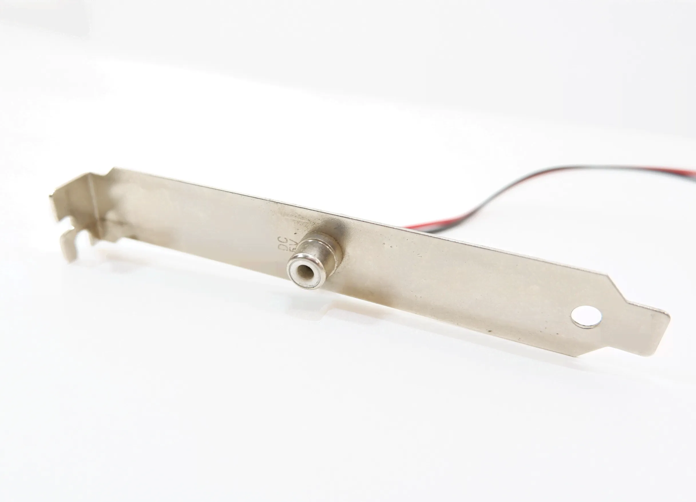 Планка портов в корпус Molex — RCA DC 5v-4